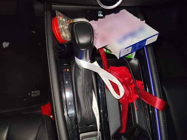 Фото 7 - Honda Accord