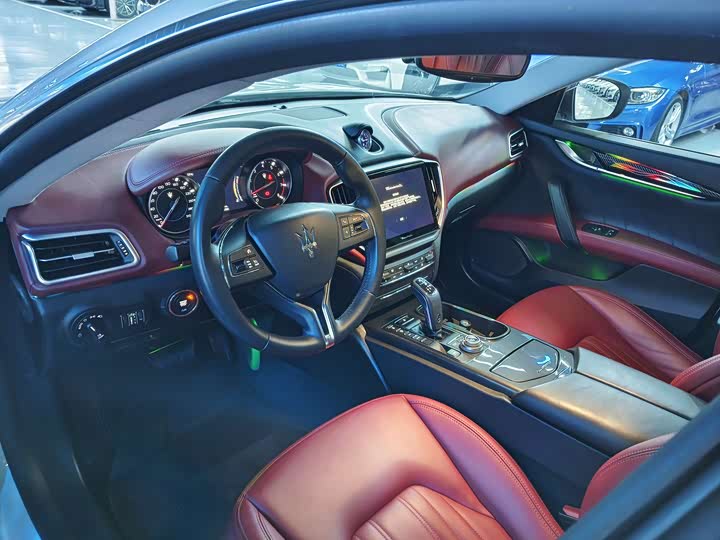 Фото 5 - Maserati Ghibli