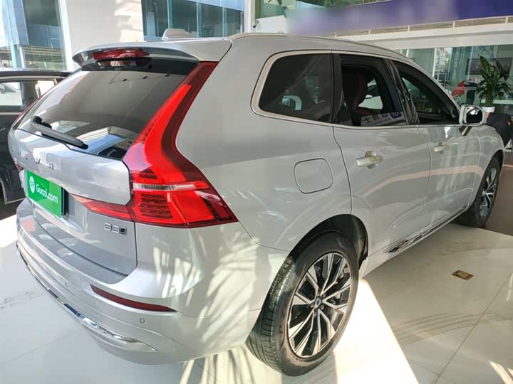 Фото 7 - Volvo XC60