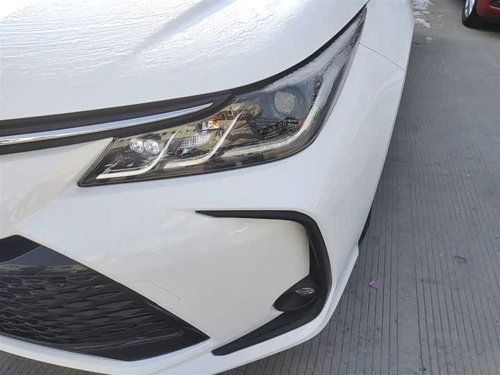 Фото 24 - Toyota Corolla