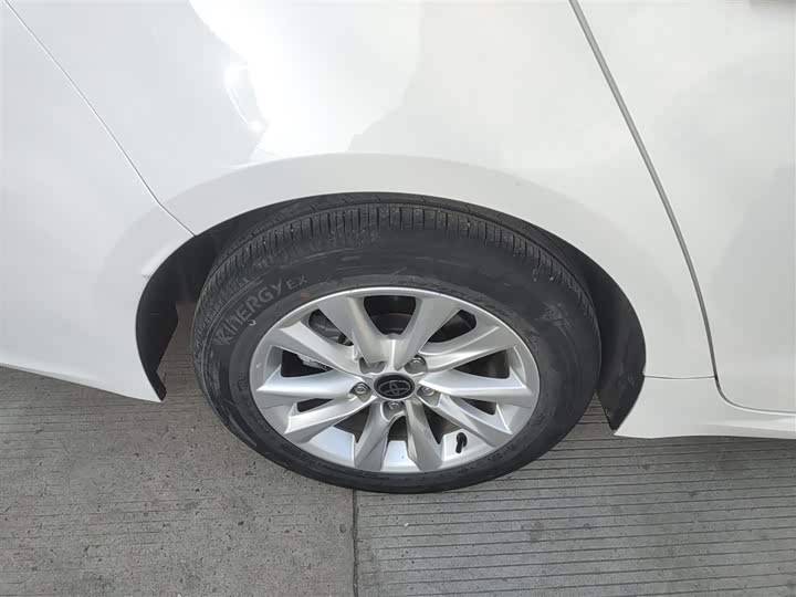 Фото 26 - Toyota Corolla