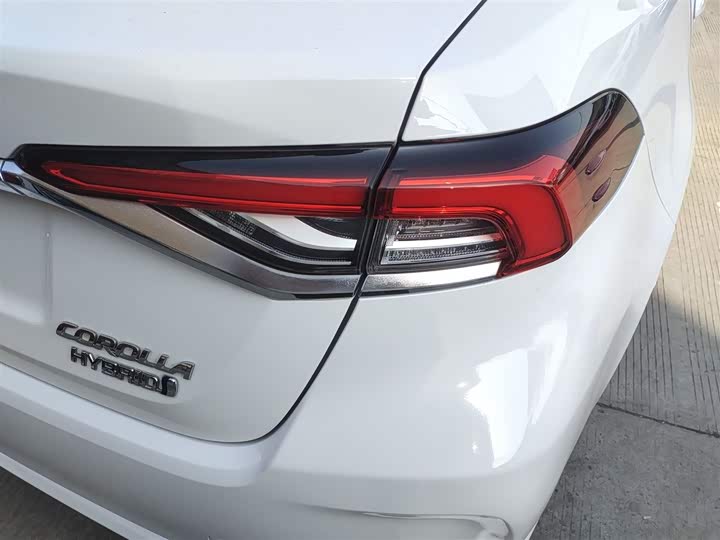 Фото 8 - Toyota Corolla