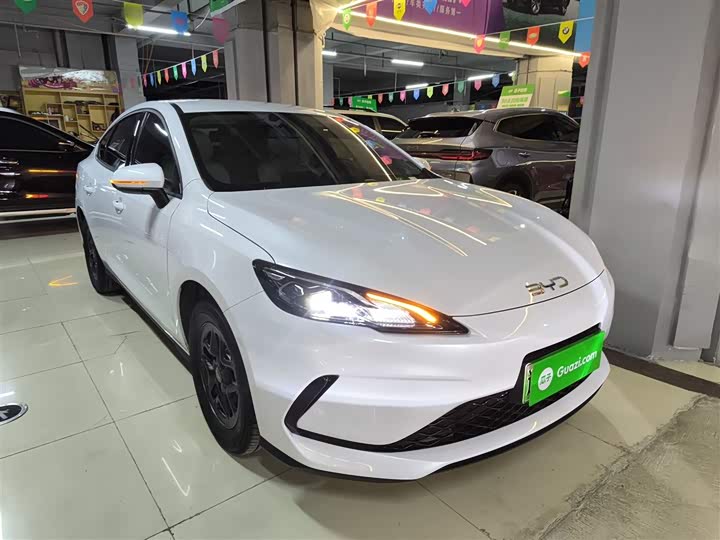 Фото 4 - BYD Seal 05 DM-i Hybrid