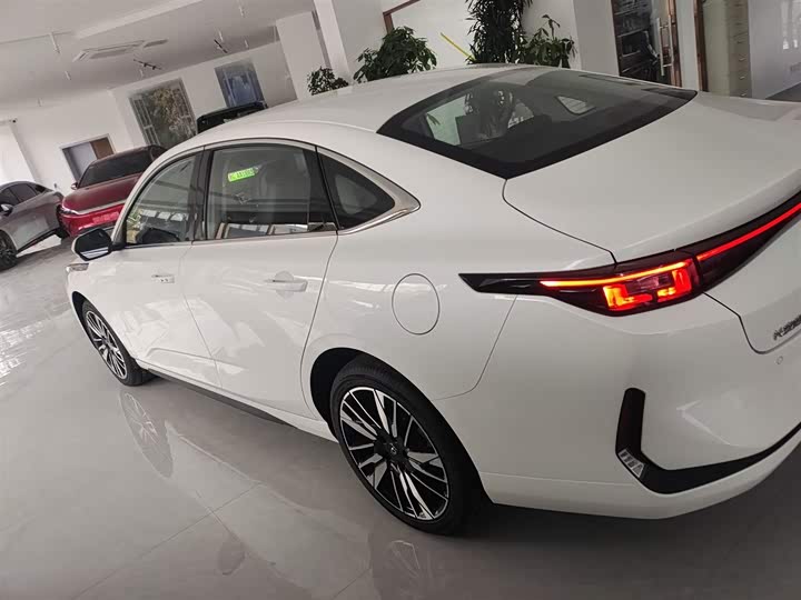 Фото 5 - Changan Qiyuan (Nevo) A05