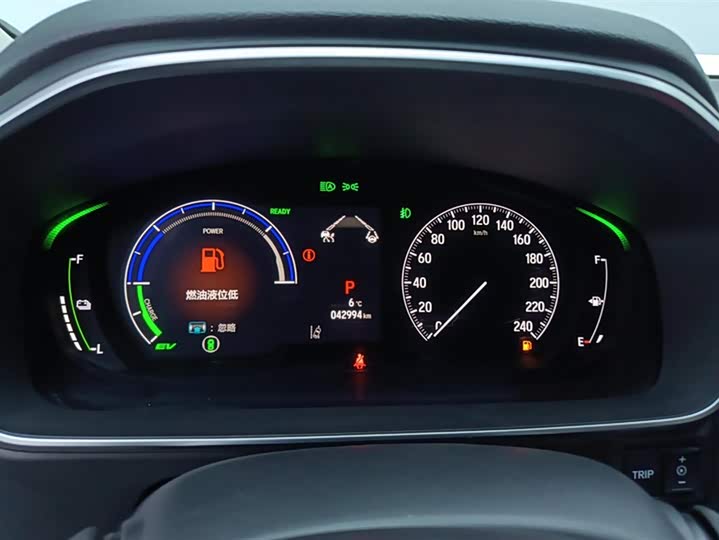 Фото 14 - Honda Odyssey