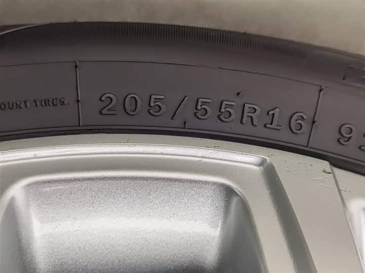 Фото 24 - Chery Tiggo 3x