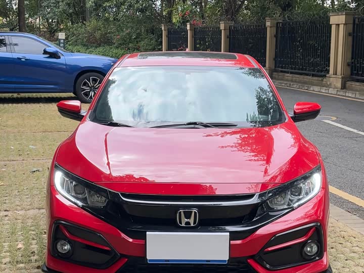 Фото 2 - Honda Civic