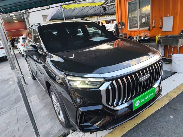 Фото 4 - Geely Okavango L