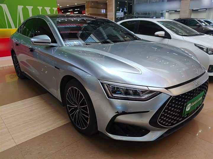 Фото 4 - BYD Han