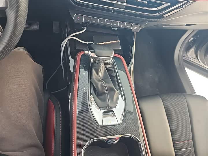 Фото 14 - Changan Oshan X5