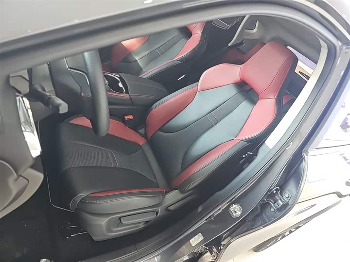 Фото 15 - Changan Oshan X5