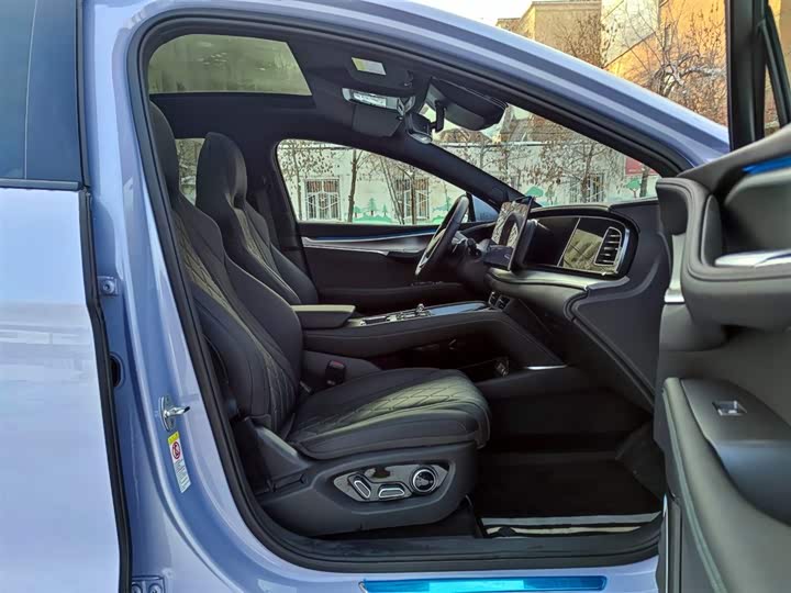 Фото 8 - BYD Sea Lion 07 EV