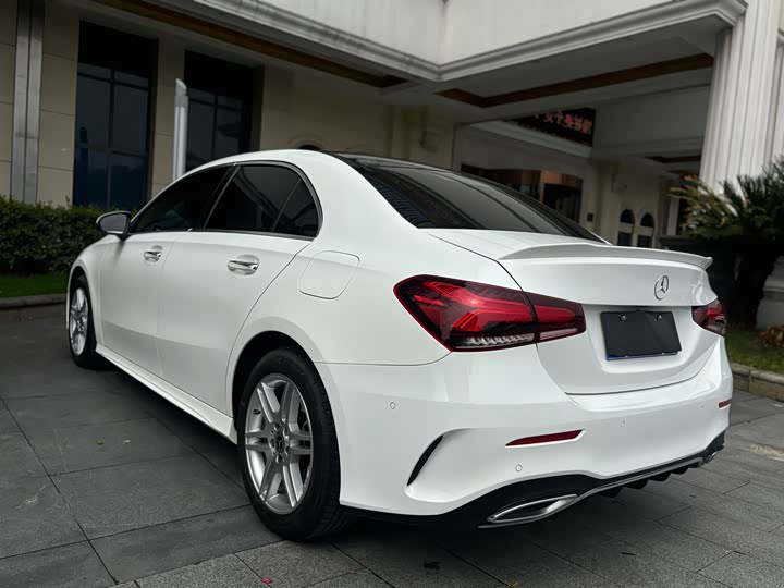 Фото 24 - Mercedes-Benz A-Class