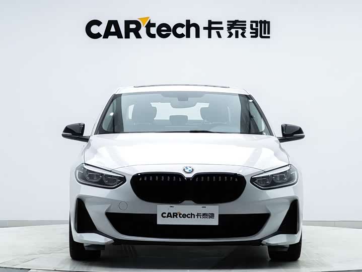 Фото 5 - BMW 1 Series