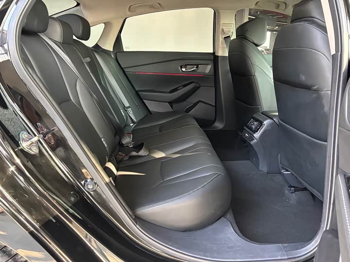 Фото 7 - Honda Accord