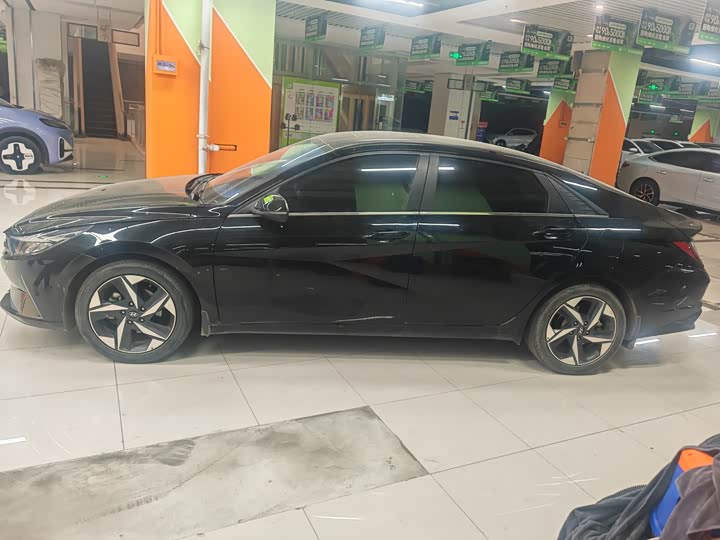 Фото 8 - Hyundai Elantra N line