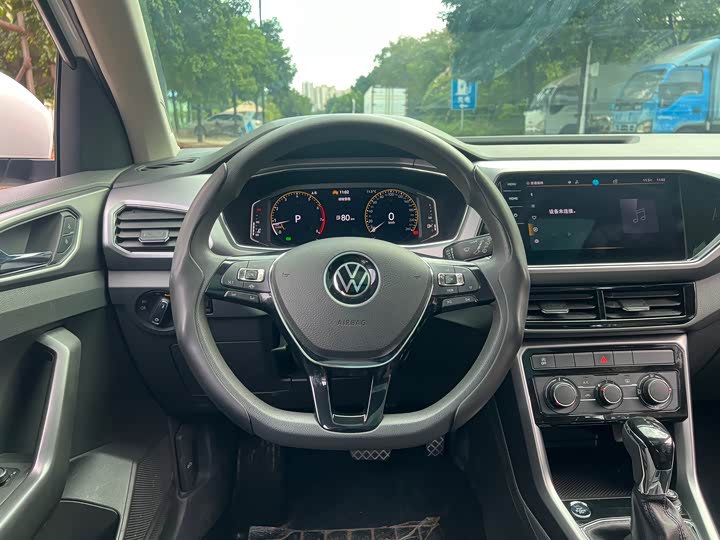Фото 4 - Volkswagen T-Cross