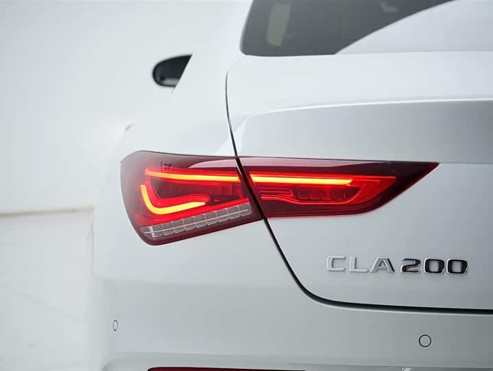 Фото 22 - Mercedes-Benz CLA-Class