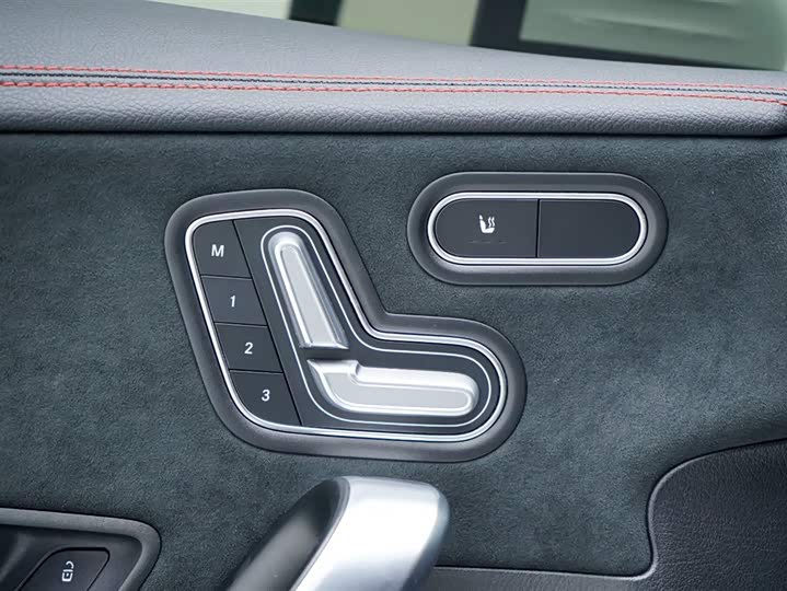 Фото 29 - Mercedes-Benz CLA-Class