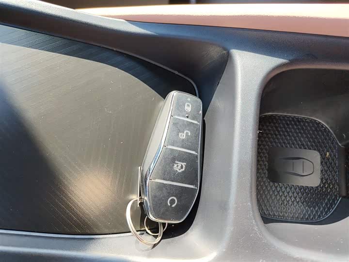 Фото 9 - BYD Seagull