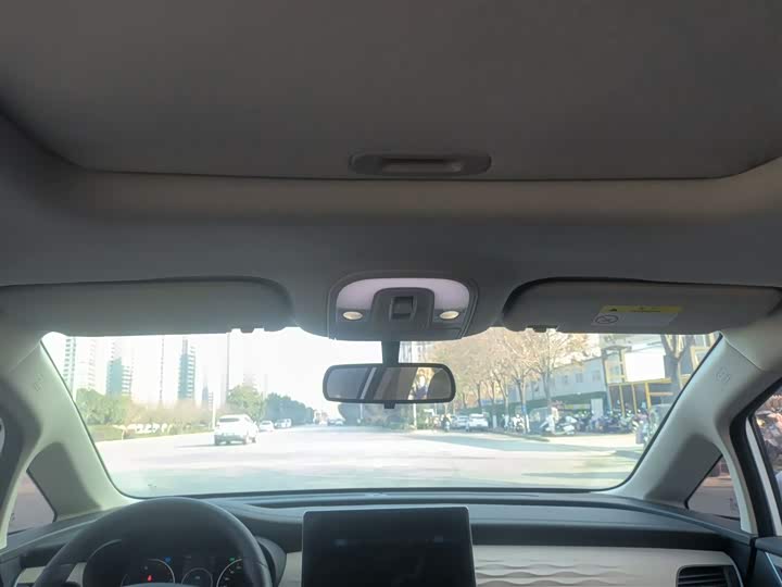 Фото 18 - BYD Song Max Hybrid