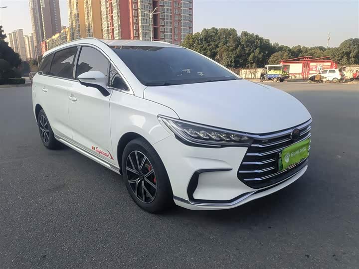 Фото 4 - BYD Song Max Hybrid