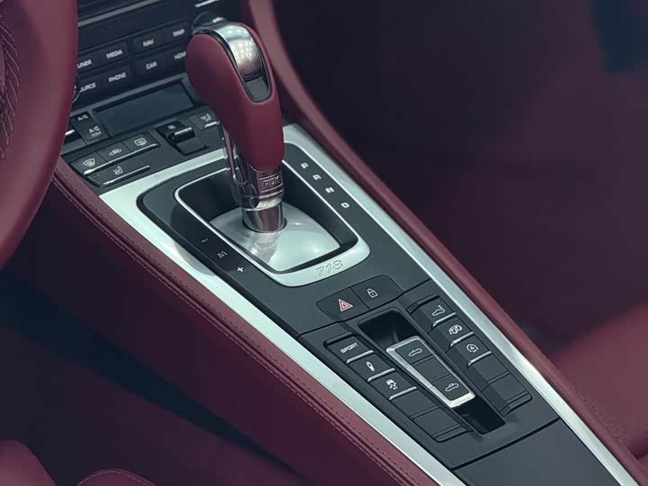 Фото 15 - Porsche 718