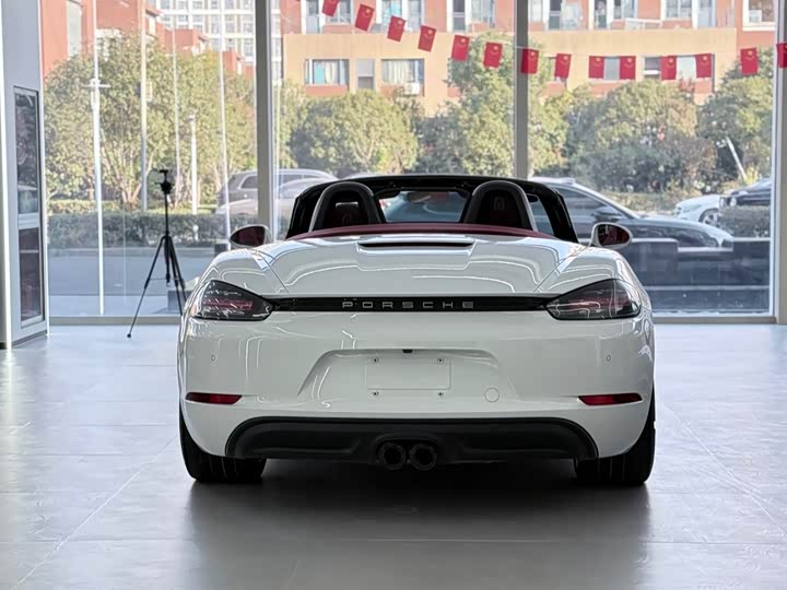 Фото 4 - Porsche 718