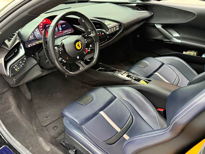 Фото 17 - Ferrari SF90