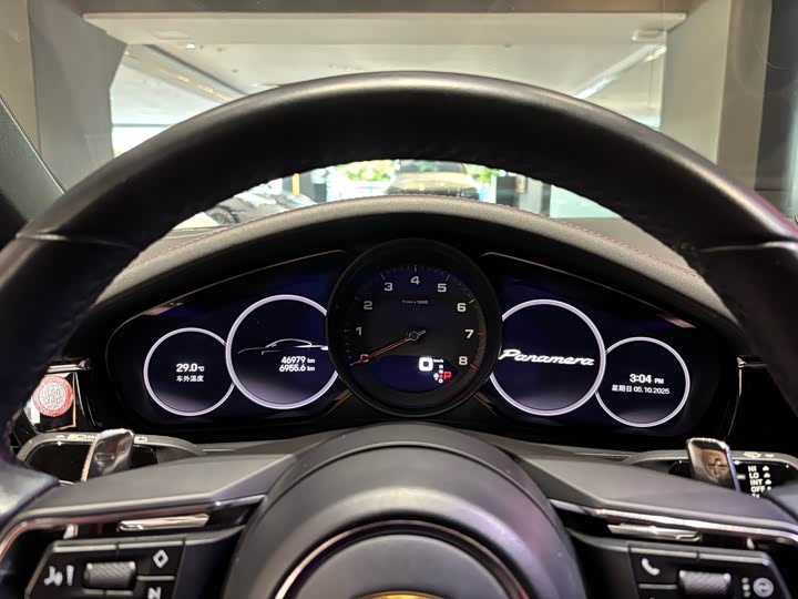 Фото 11 - Porsche Panamera