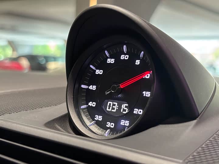 Фото 28 - Porsche Panamera