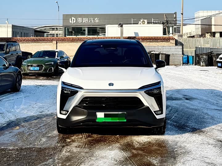 Фото 2 - Nio ES8