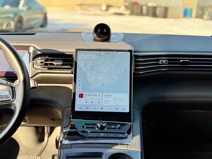 Фото 8 - Nio ES8