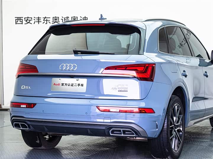 Фото 22 - Audi Q5L
