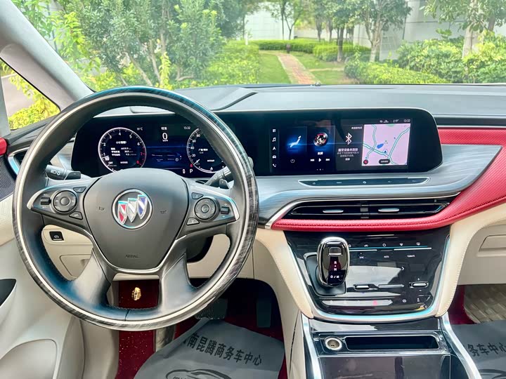 Фото 6 - Buick GL8 ES