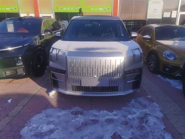 Фото 3 - Zeekr 009