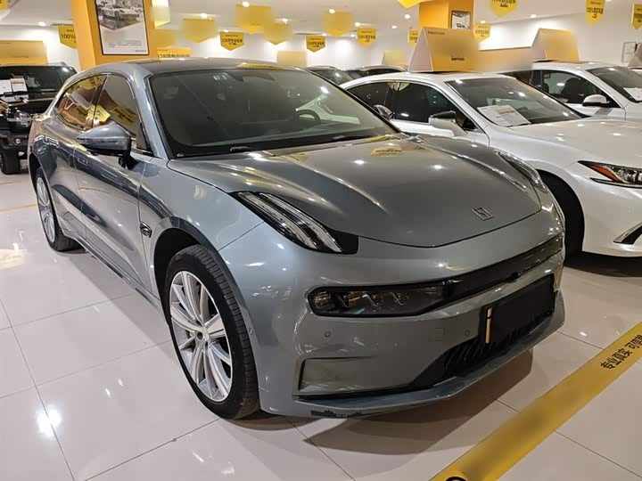 Фото 4 - Zeekr 001