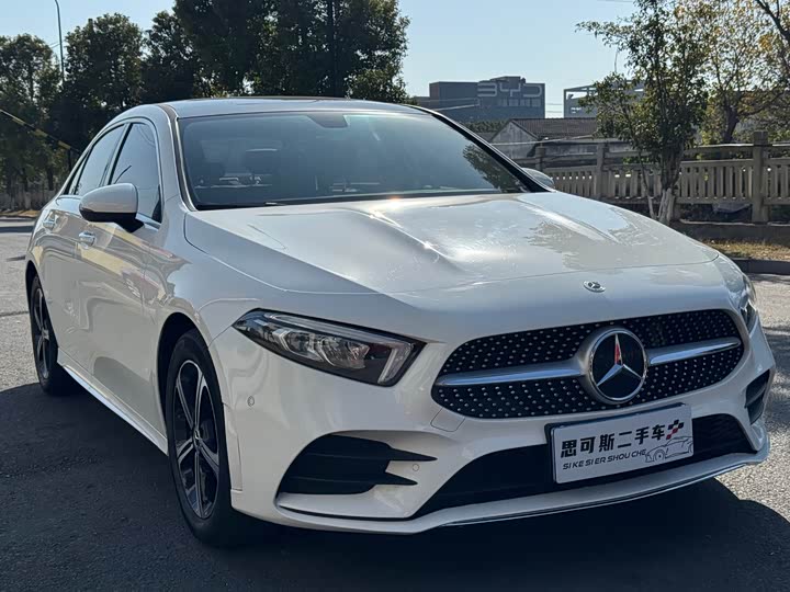 Фото 3 - Mercedes-Benz A-Class