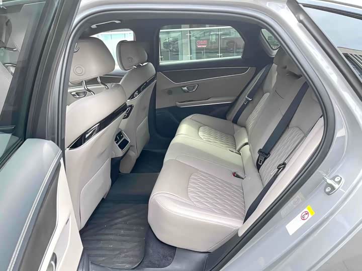 Фото 5 - BYD Han