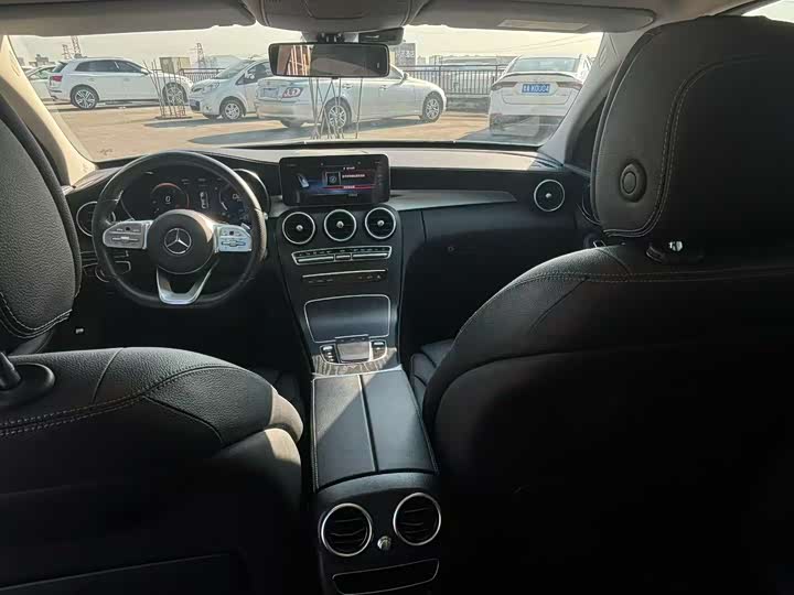 Фото 7 - Mercedes-Benz C-Class