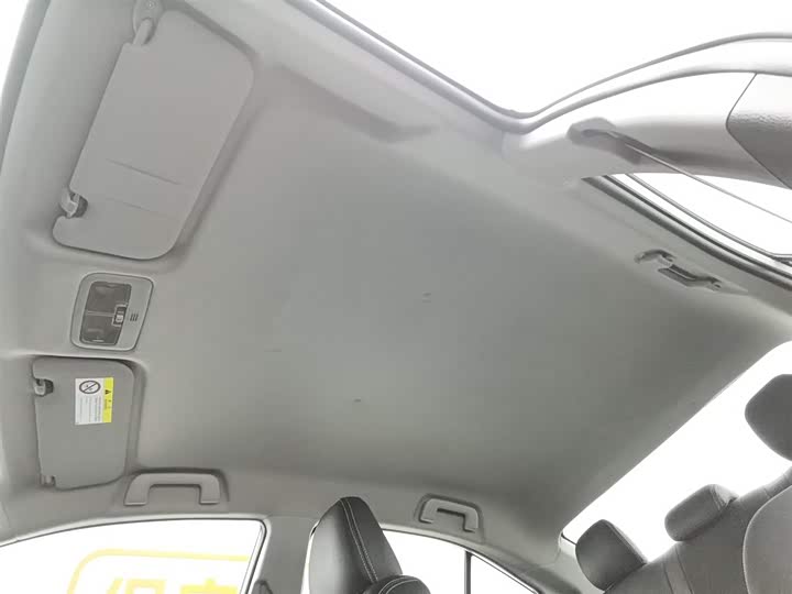 Фото 14 - Toyota Vios