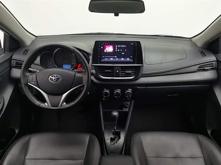 Фото 5 - Toyota Vios
