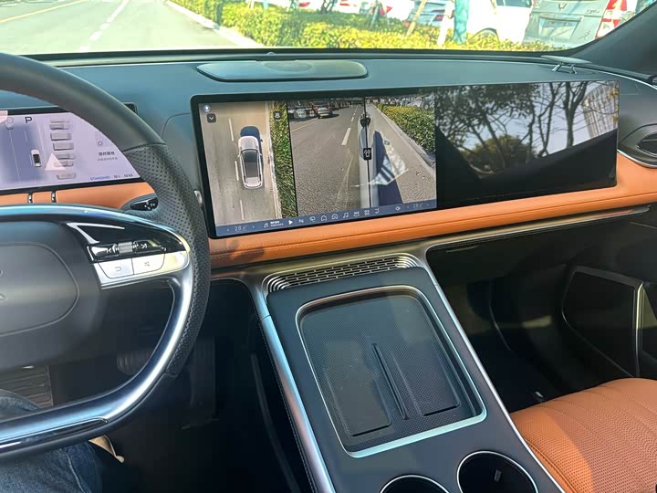 Фото 19 - XPeng G9