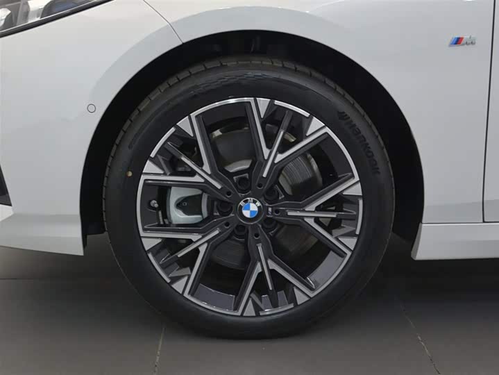 Фото 6 - BMW 2 Series