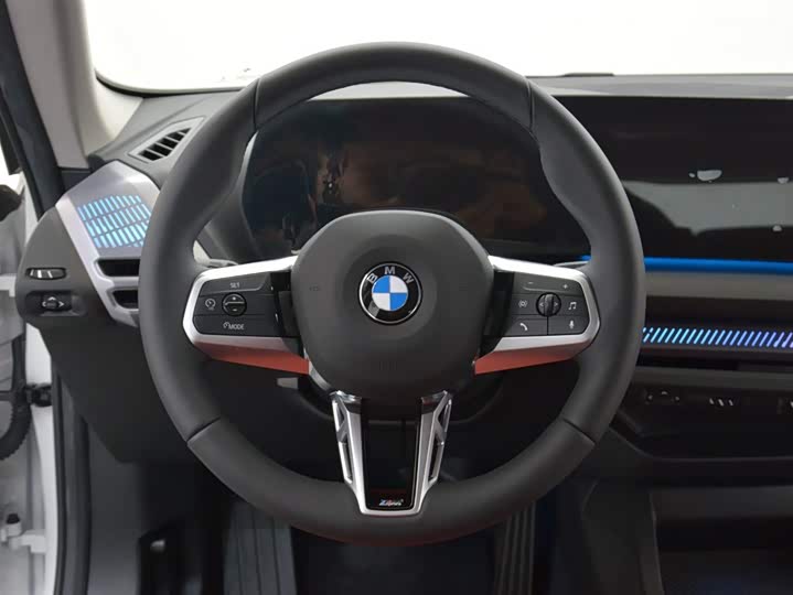 Фото 9 - BMW 2 Series