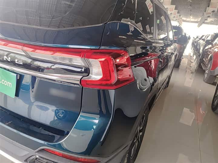 Фото 8 - Dongfeng Forthing T5