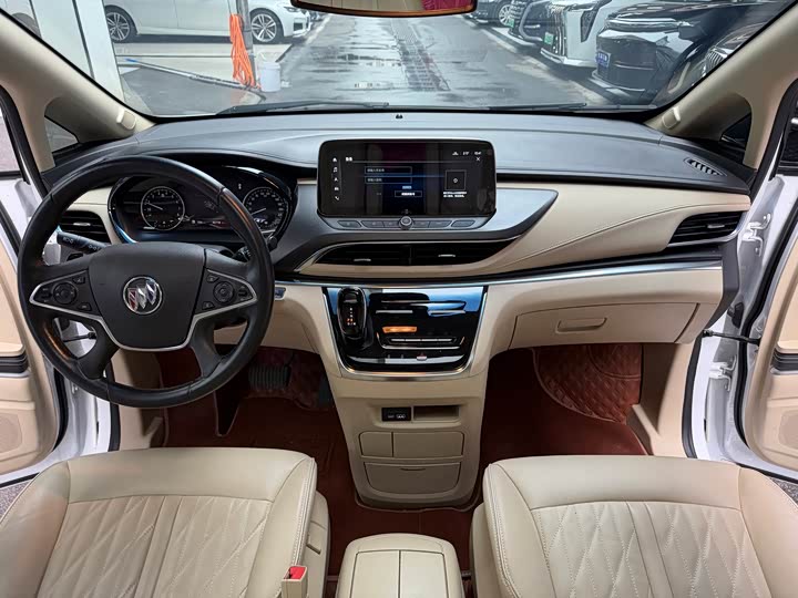 Фото 12 - Buick GL8 ES