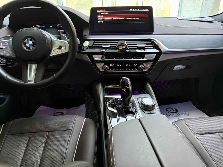 Фото 6 - BMW 5 Series