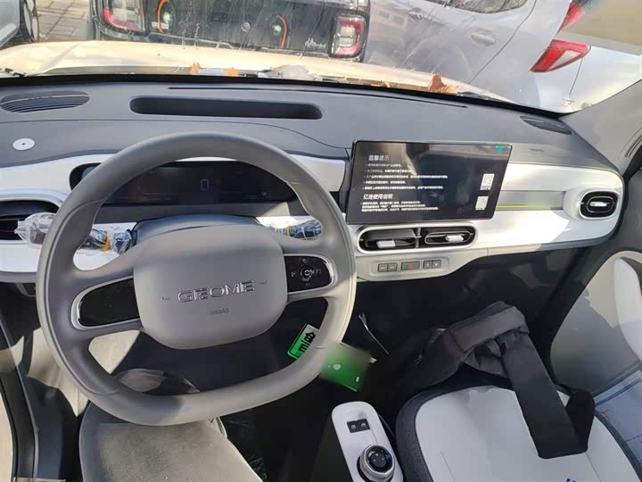 Фото 10 - Geely Galaxy Panda Mini