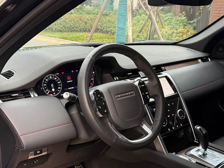 Фото 9 - Land Rover Discovery Sport